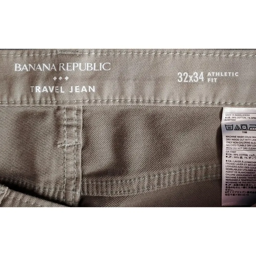 NWT Banana Republic Mens Athletic Fit Travel Jean Olive Green Stretch Size 32X31